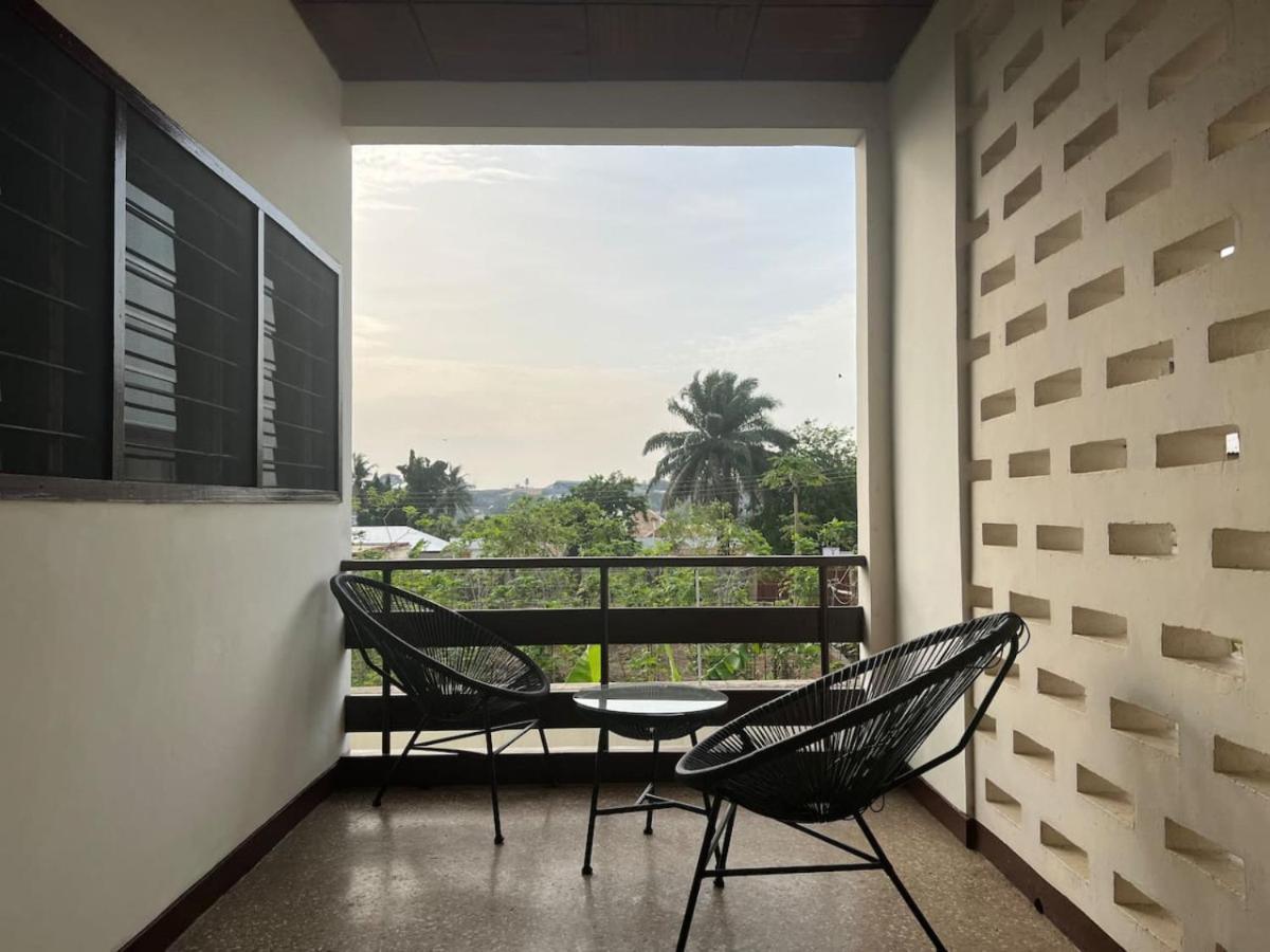 One Bedroom Suite In Luxury Villa In Kumasi Exteriör bild